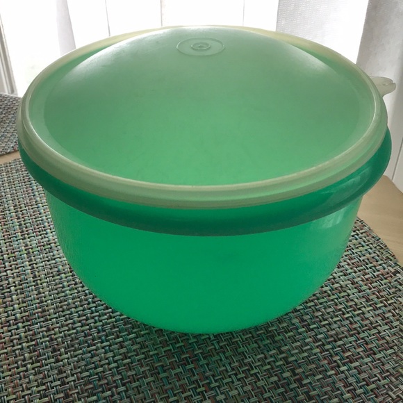 Tupperware Kitchen Vintage Jadeite Tupperware 424 Crispit Bowl Container With Domed Lid